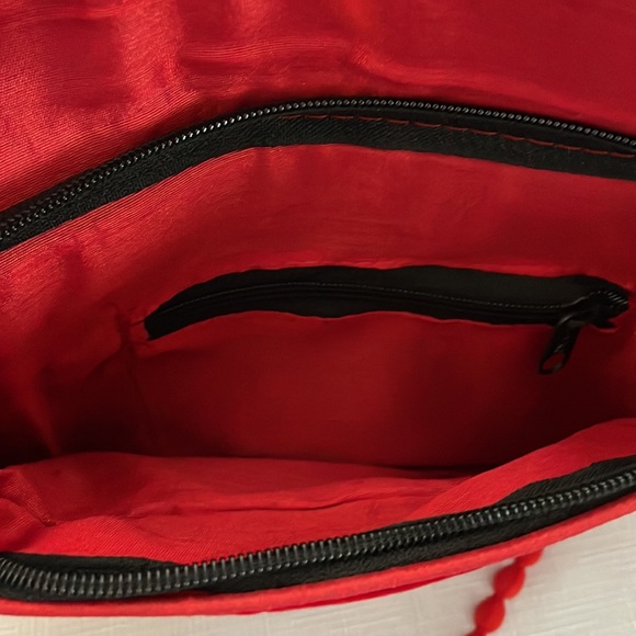 Embroidered clutch shoulder bag multicolored with sparkles 11 x 8 inches - Picture 4 of 4